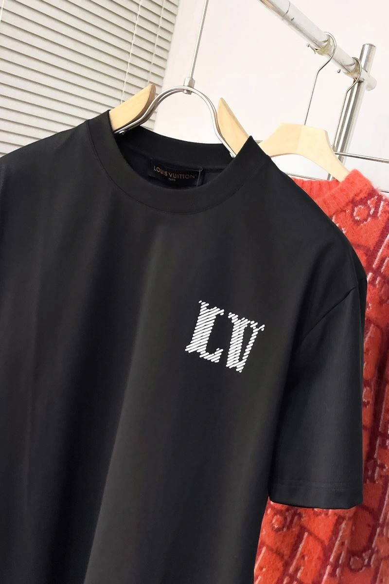 Louis Vuitton T-Shirts Compact 138927