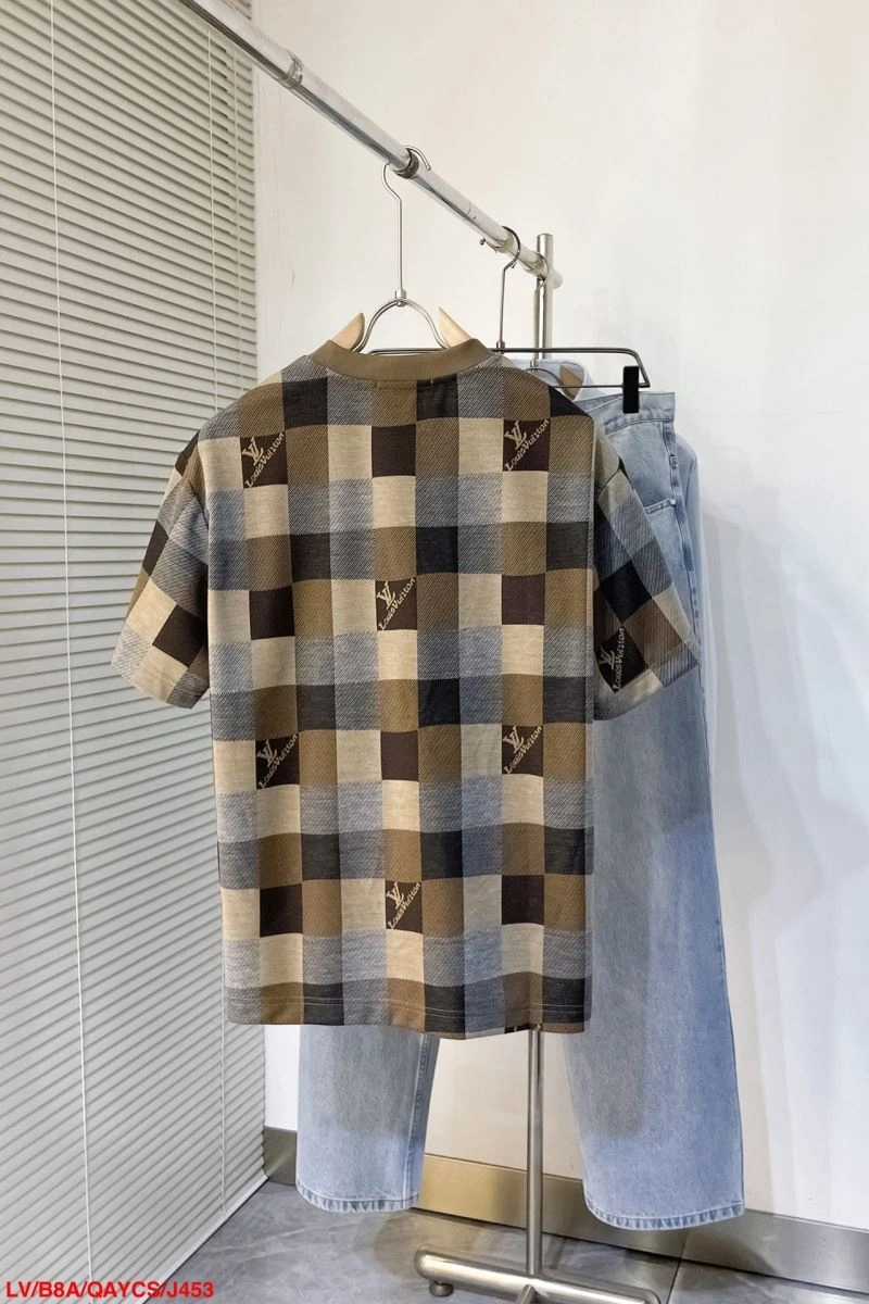 Louis Vuitton T-Shirts Refined 138936