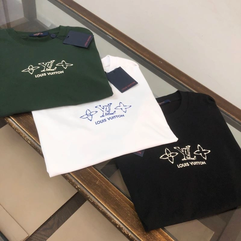 Comfortable Louis Vuitton T-Shirts 138925