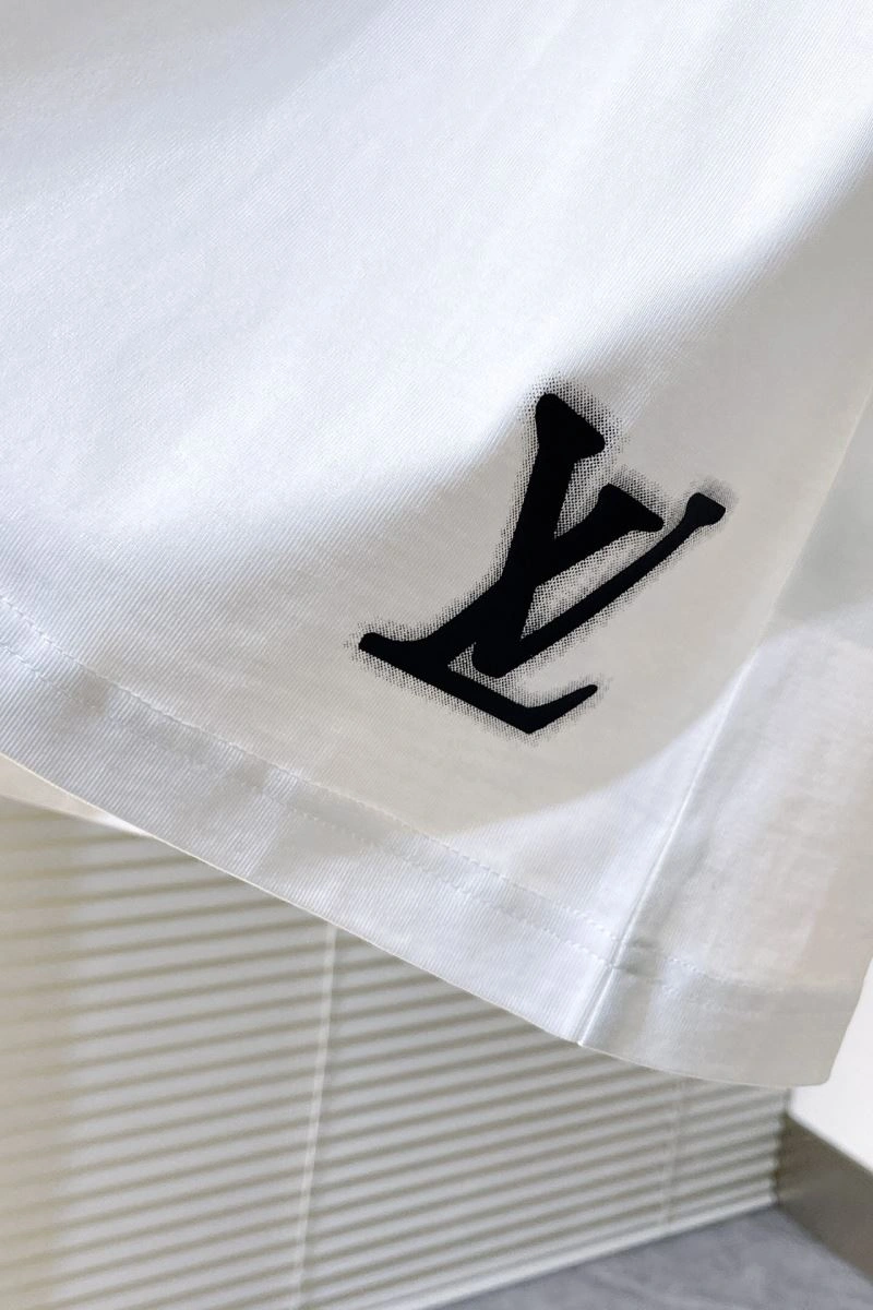 Louis Vuitton T-Shirts Flexible 138919