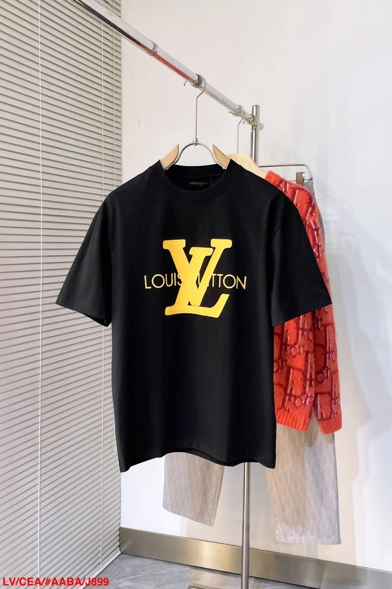 Louis Vuitton T-Shirts Casual 138929