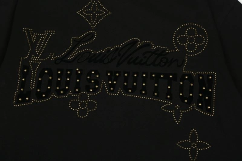 FashionForward Louis Vuitton T-Shirts 138916