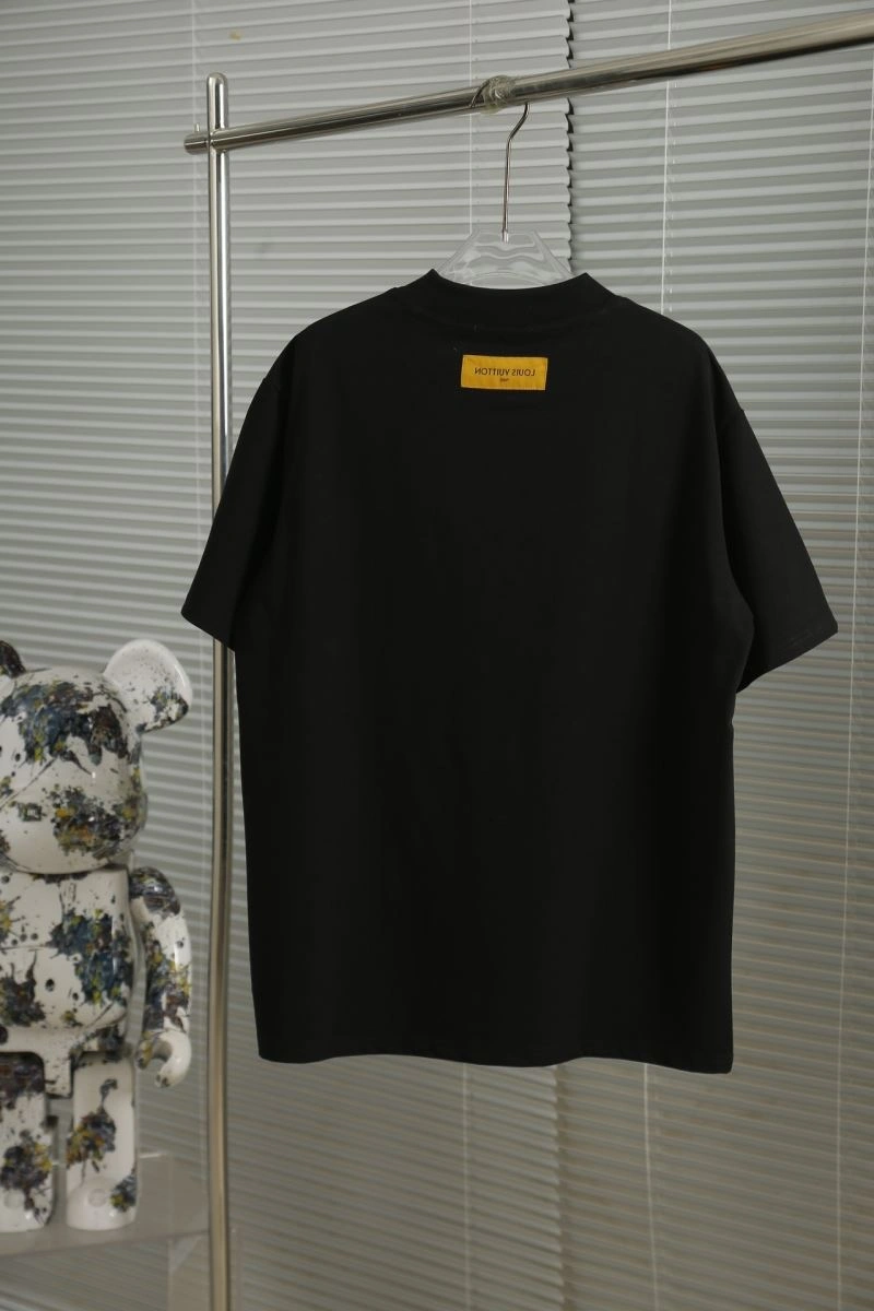 Louis Vuitton T-Shirts Vibrant 138902