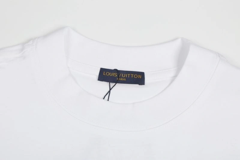 Louis Vuitton T-Shirts Unisex 138906