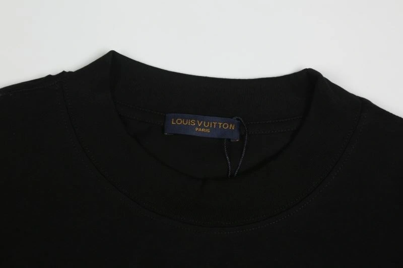 Louis Vuitton T-Shirts Practical 138907