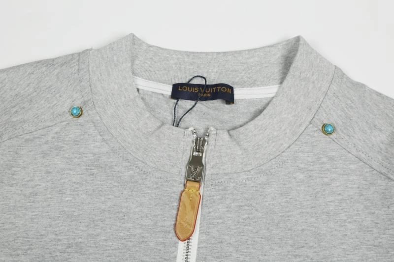 Louis Vuitton T-Shirts Fashionable 138901