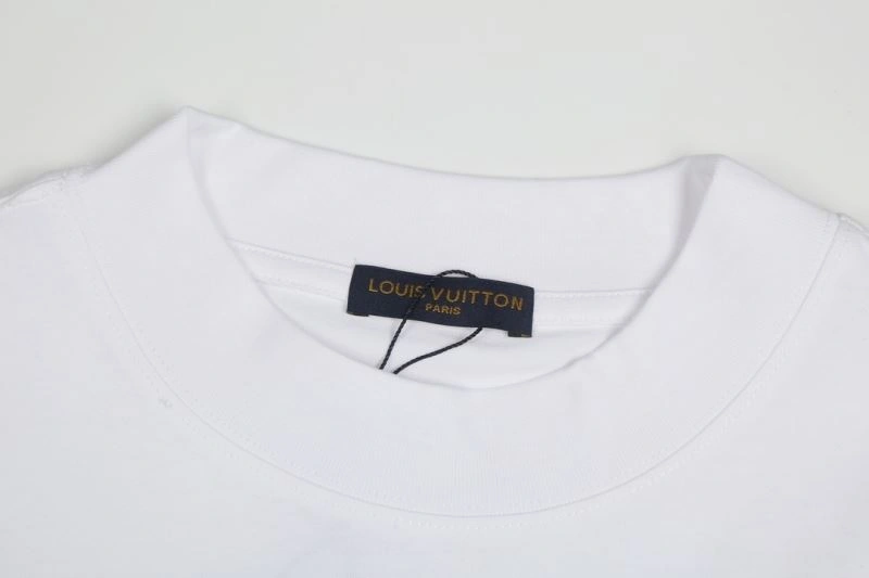 SmoothTexture Louis Vuitton T-Shirts 138894