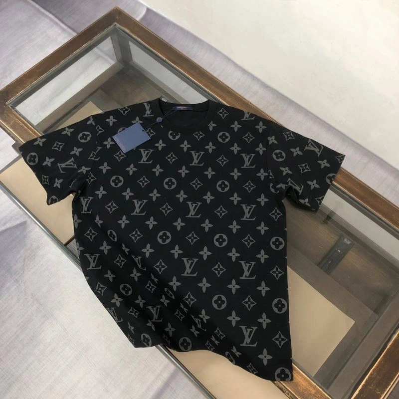 Louis Vuitton T-Shirts Seasonal 138875