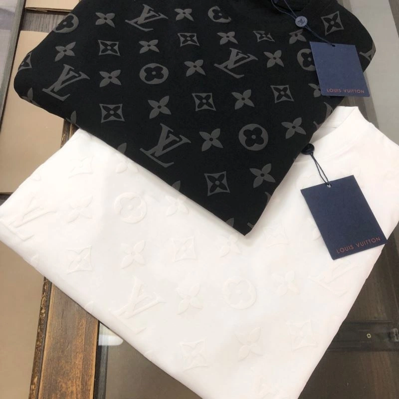 Louis Vuitton T-Shirts Seasonal 138875