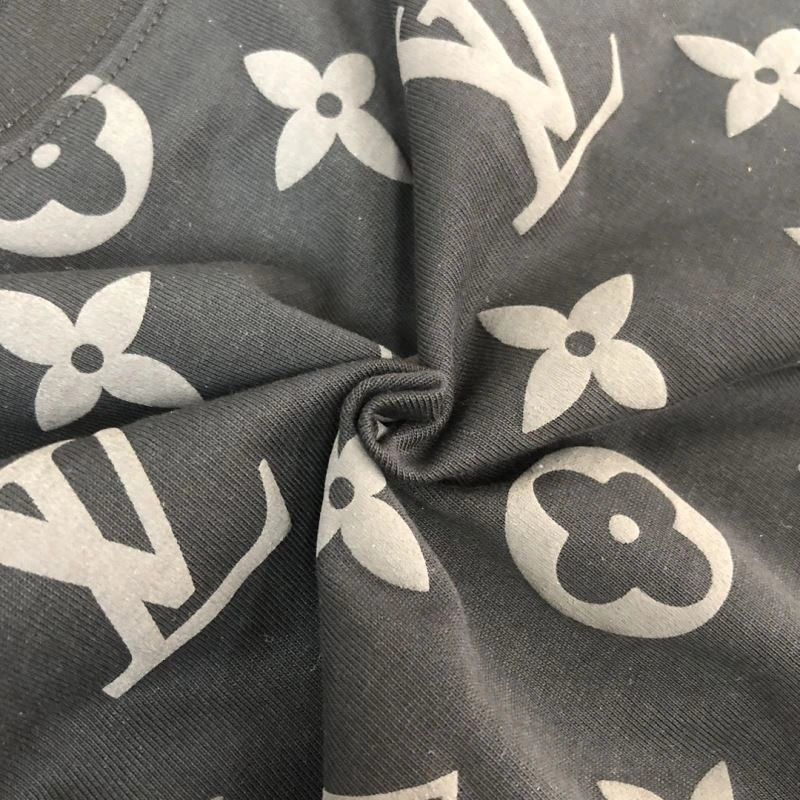 Louis Vuitton T-Shirts Seasonal 138875