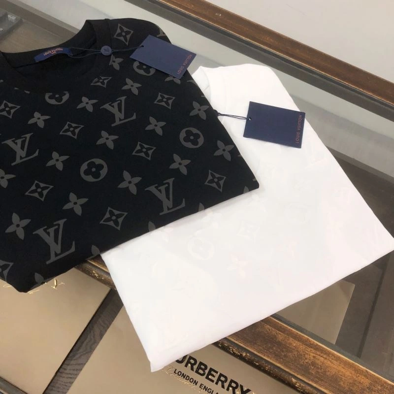 Louis Vuitton T-Shirts Fashionable 138891