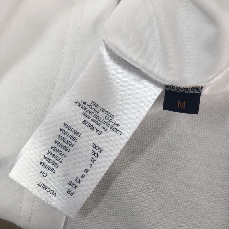 Louis Vuitton T-Shirts TimelessDesign 138886
