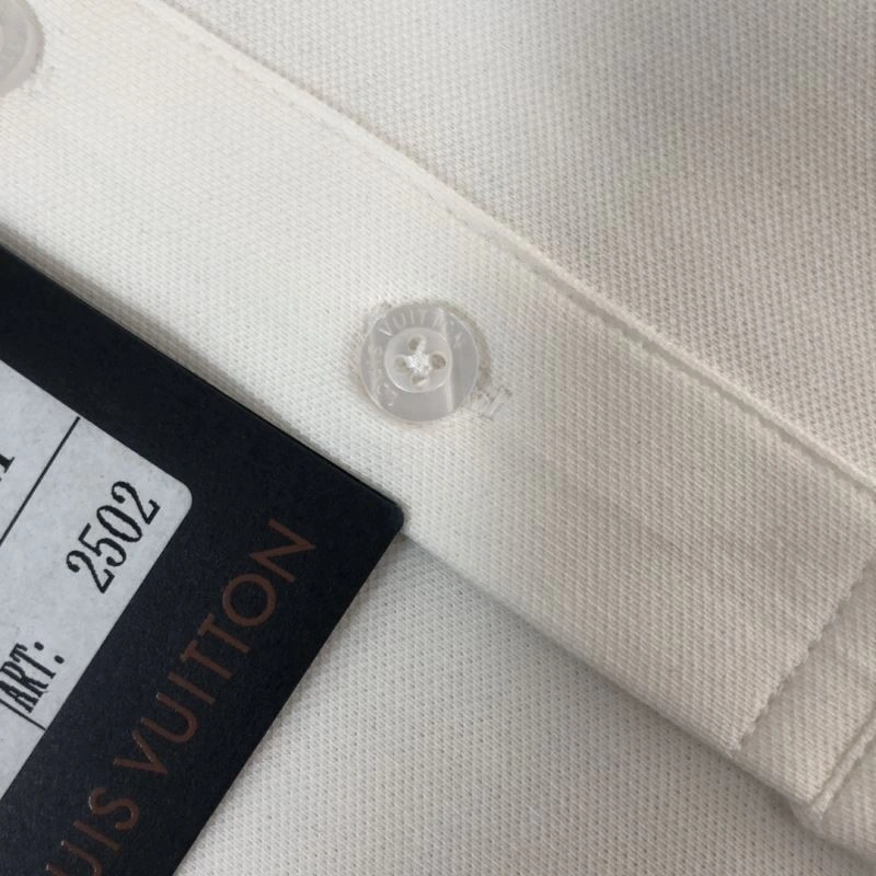 Timeless Louis Vuitton T-Shirts 138872