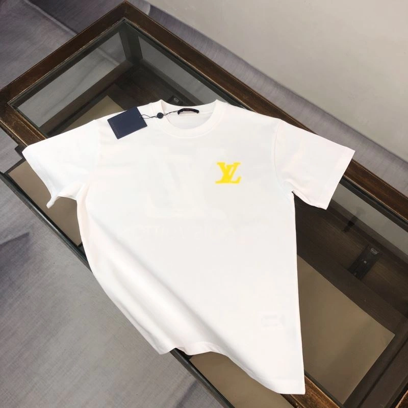 Louis Vuitton T-Shirts Timeless 138896