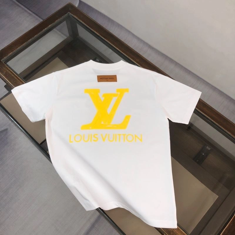 Louis Vuitton T-Shirts Timeless 138896
