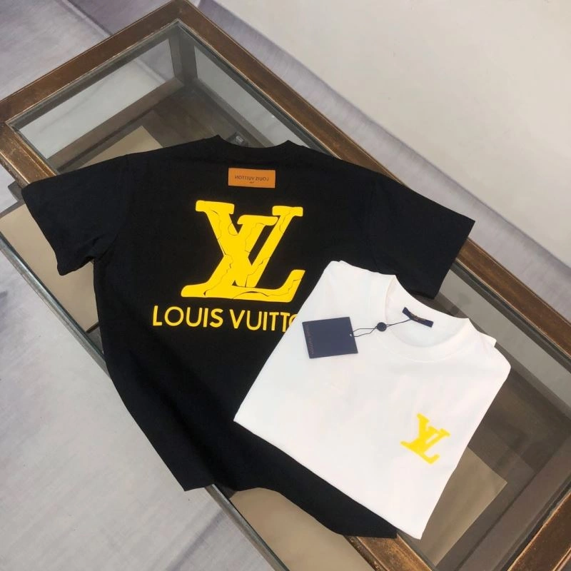 Louis Vuitton T-Shirts Timeless 138896