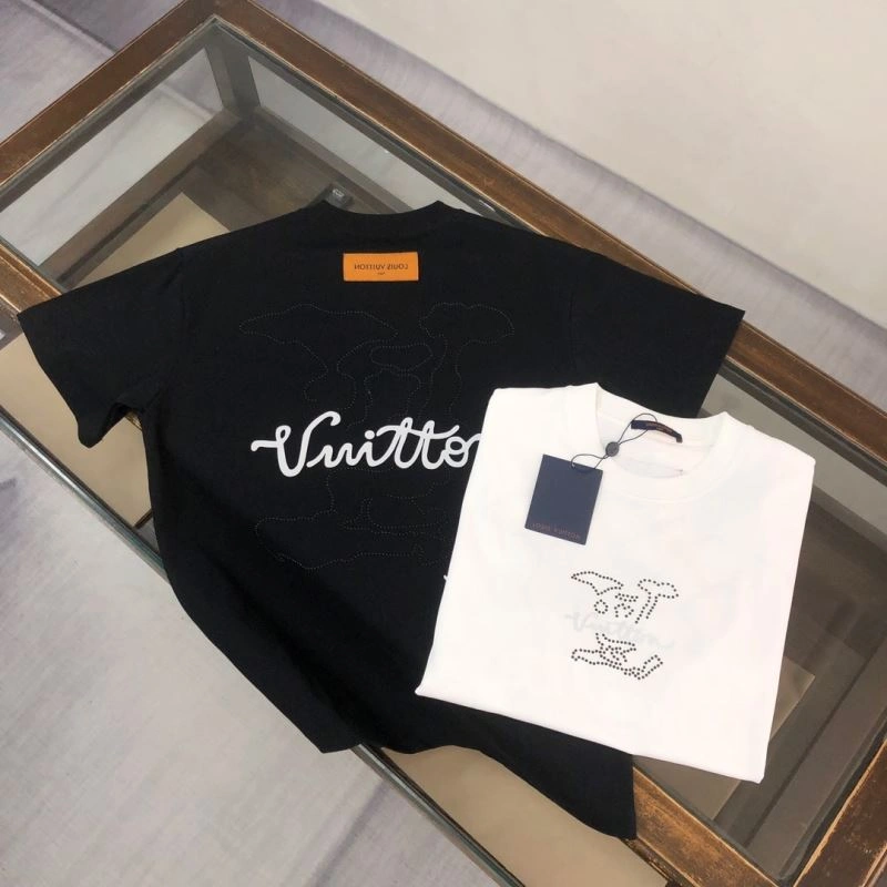 Fashionable Louis Vuitton T-Shirts 138878