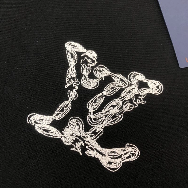 Louis Vuitton T-Shirts Upgraded 138874