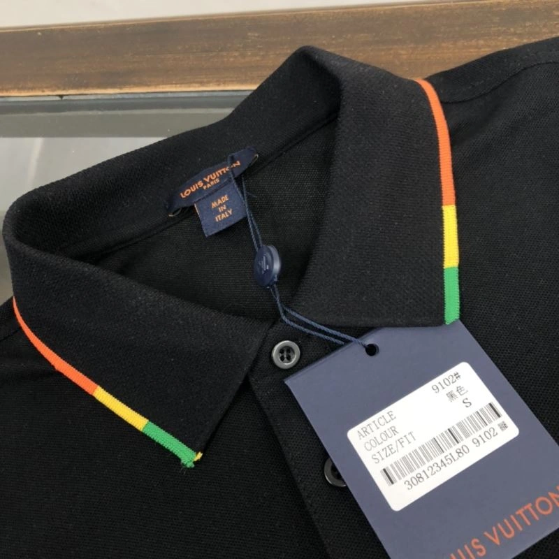 Sleek Louis Vuitton T-Shirts 138881