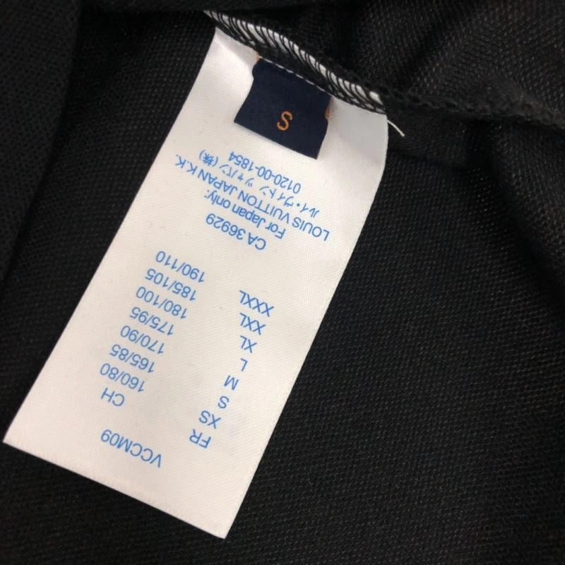 Sleek Louis Vuitton T-Shirts 138881