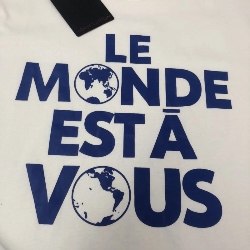 Sophisticated Louis Vuitton T-Shirts 138860