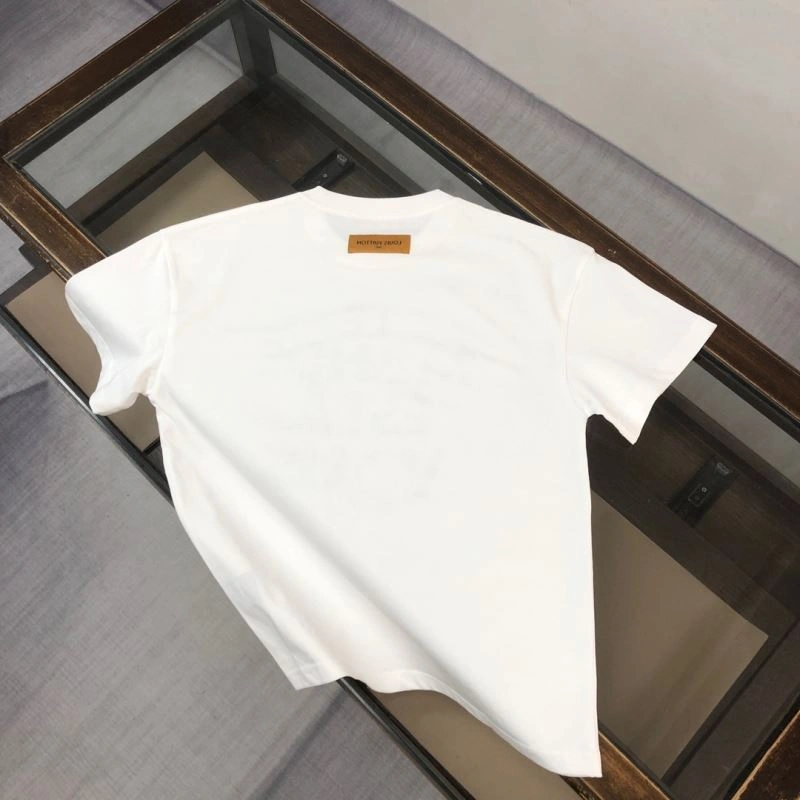 Sophisticated Louis Vuitton T-Shirts 138860