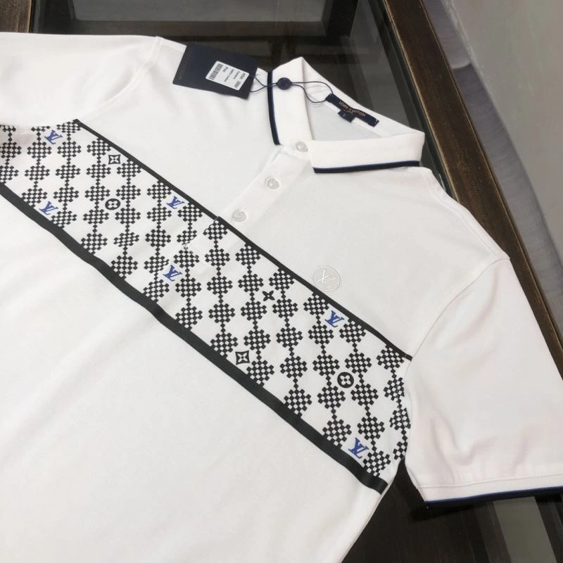 UrbanChic Louis Vuitton T-Shirts 138862