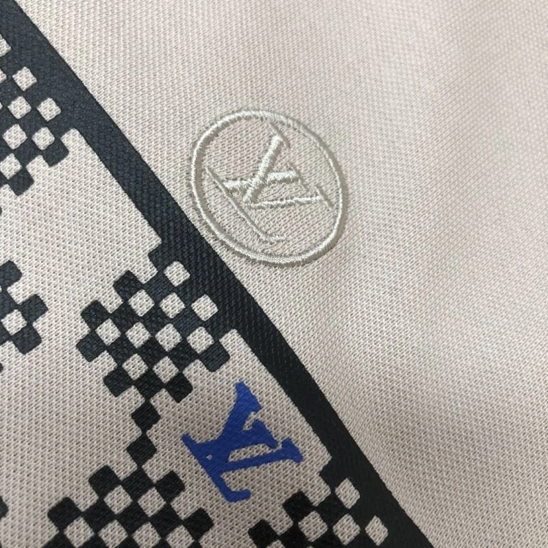 Louis Vuitton T-Shirts WellDesigned 138858