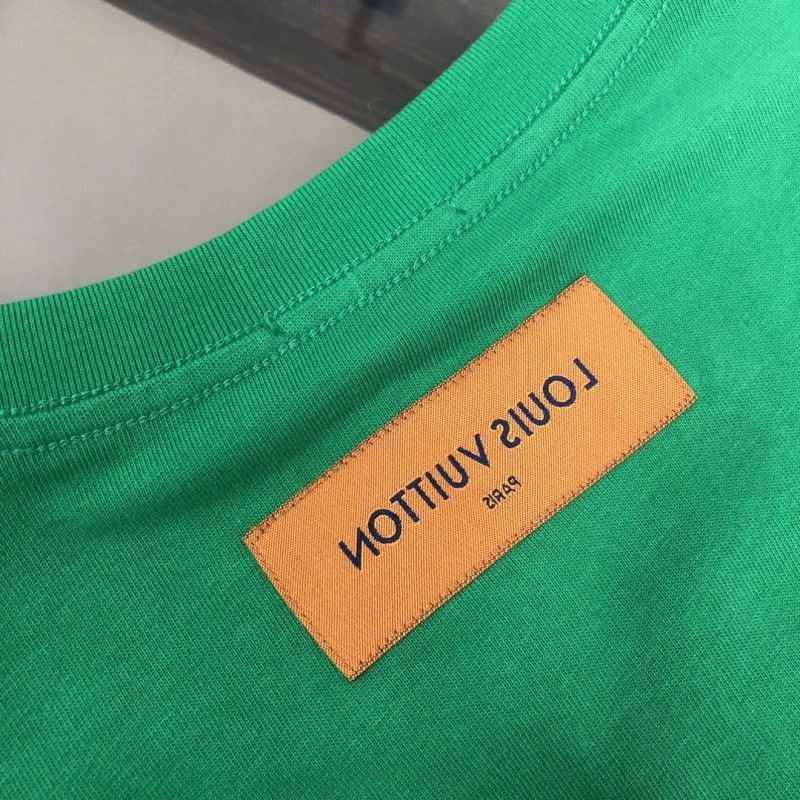 Louis Vuitton T-Shirts Youthful 138859