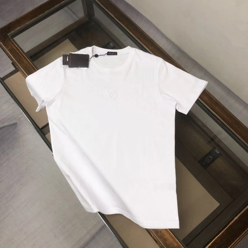 Bold Louis Vuitton T-Shirts 138856
