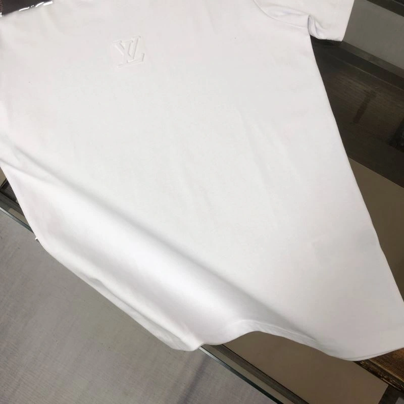 Bold Louis Vuitton T-Shirts 138856