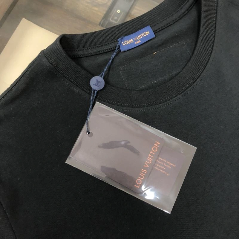 UrbanStyle Louis Vuitton T-Shirts 138853