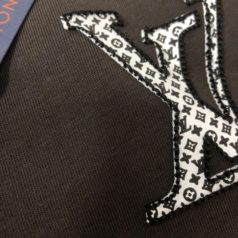 Louis Vuitton T-Shirts Lightweight 138834