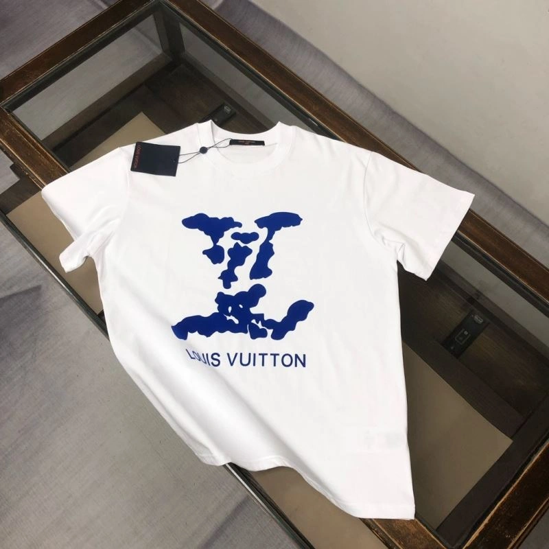 Stylish Louis Vuitton T-Shirts 138846