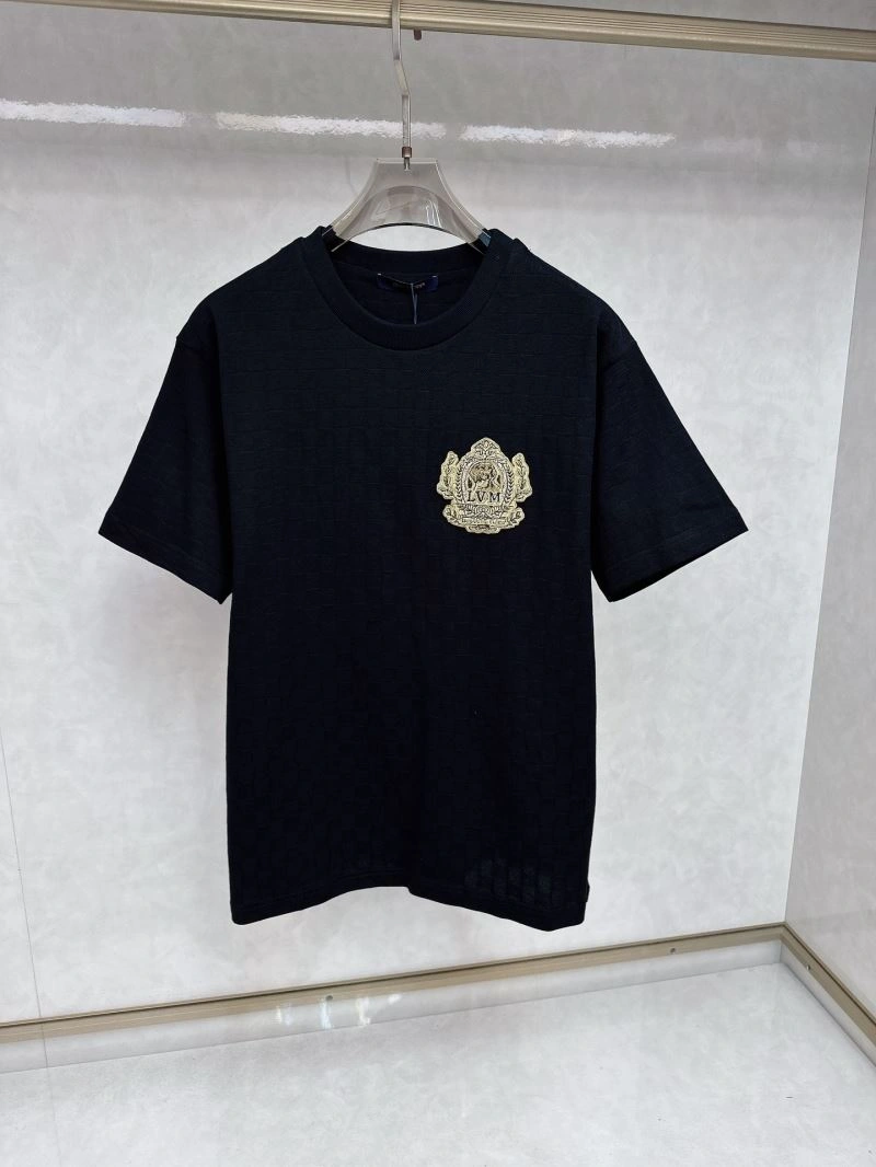 Louis Vuitton T-Shirts Trendsetting 138839