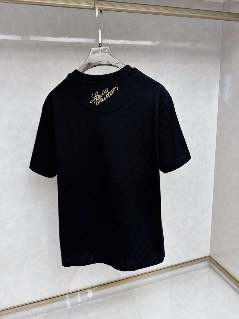 Louis Vuitton T-Shirts Trendsetting 138839