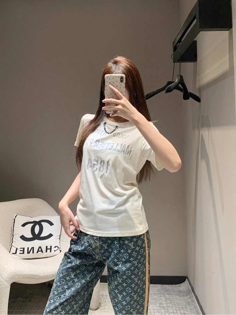 EyeCatching Louis Vuitton T-Shirts 131181