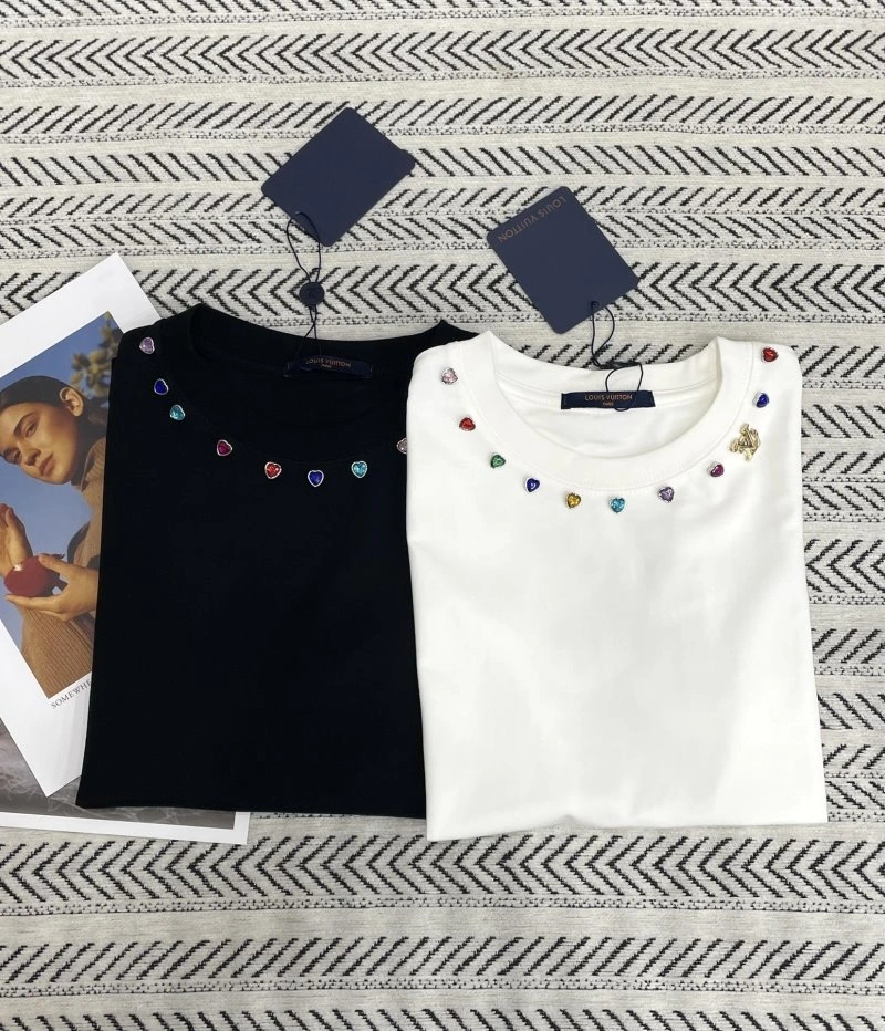 Attractive Louis Vuitton T-Shirts 131179