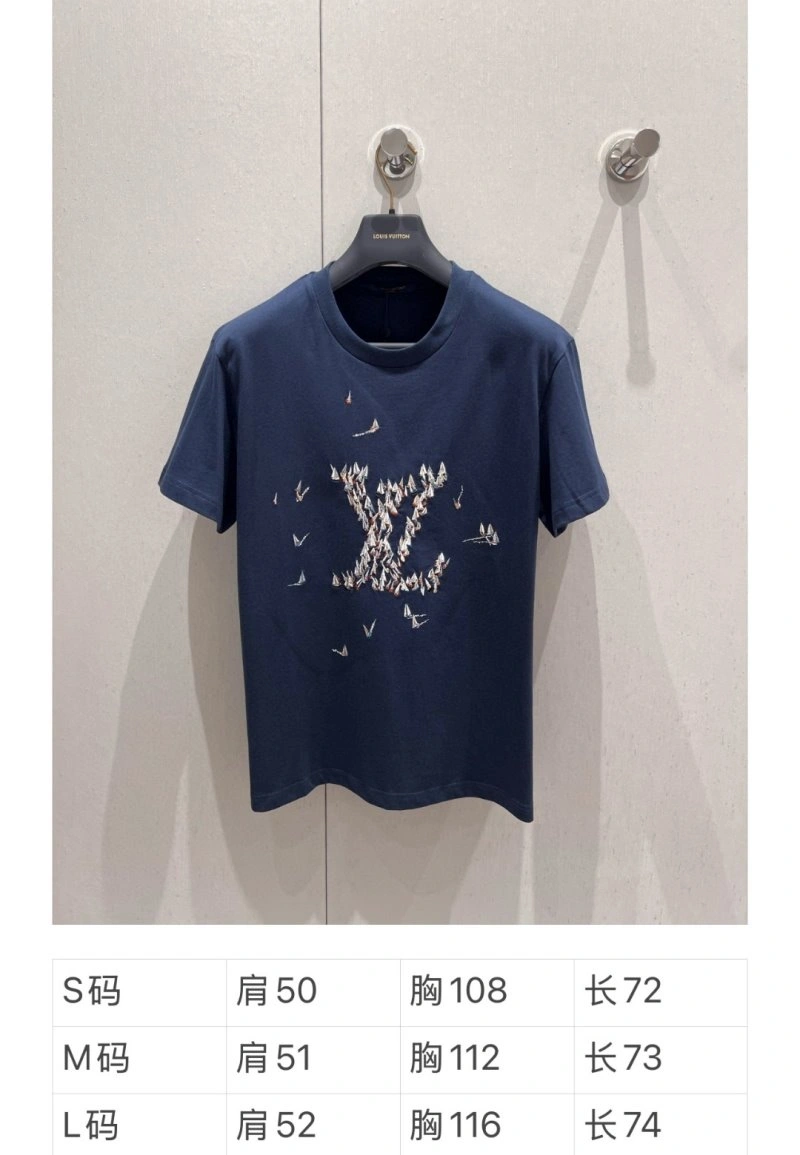 Tailored Louis Vuitton T-Shirts 131178
