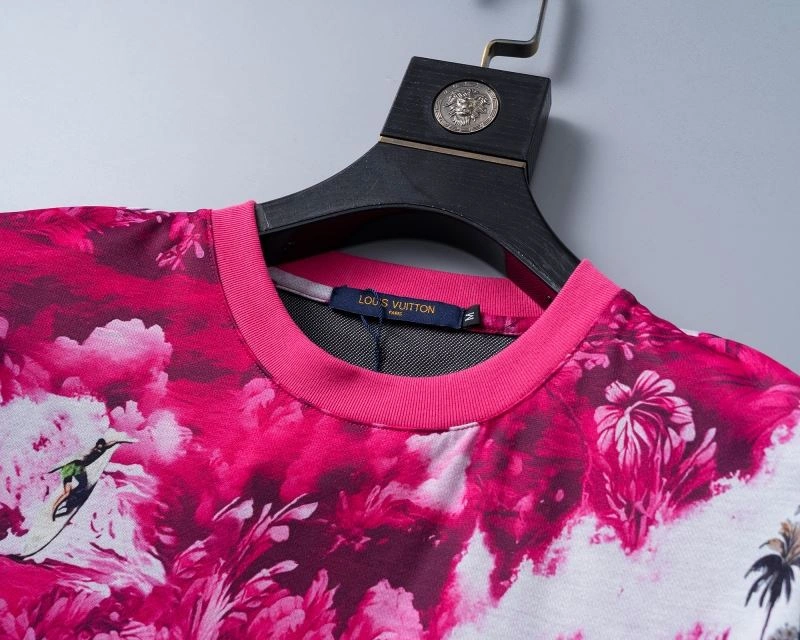 Louis Vuitton T-Shirts MoistureWicking 139252