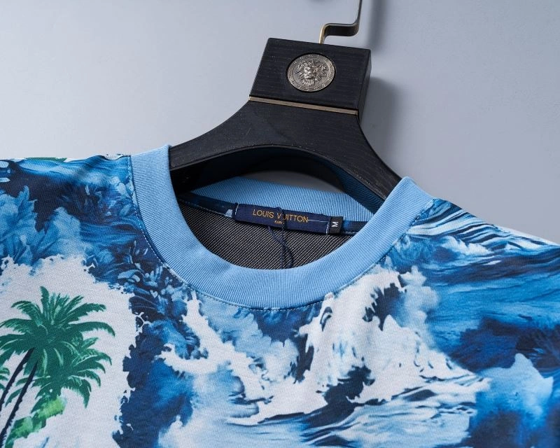 Louis Vuitton T-Shirts MoistureWicking 139252