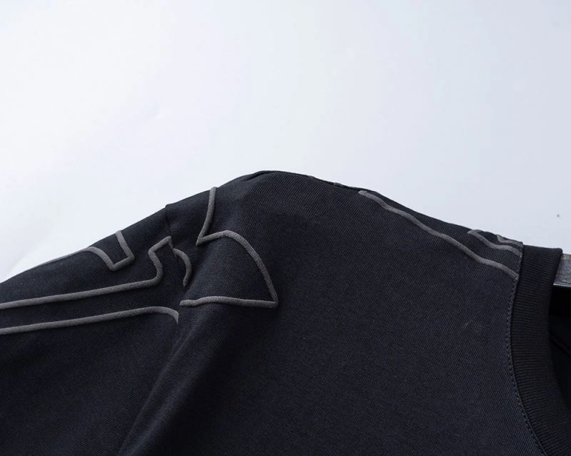 Louis Vuitton T-Shirts Sporty 139251