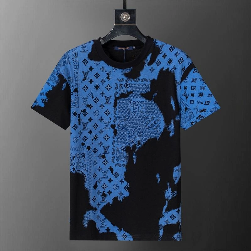 Sleek Louis Vuitton T-Shirts 139253