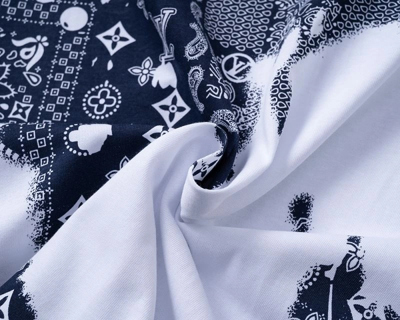 Sleek Louis Vuitton T-Shirts 139253