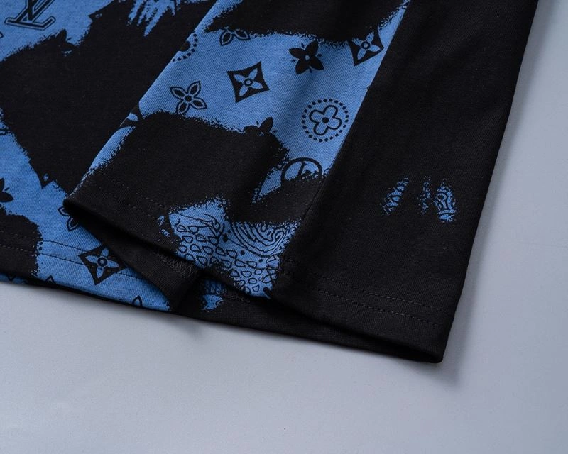 Sleek Louis Vuitton T-Shirts 139253