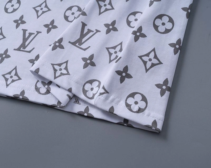 Packable Louis Vuitton T-Shirts 139261