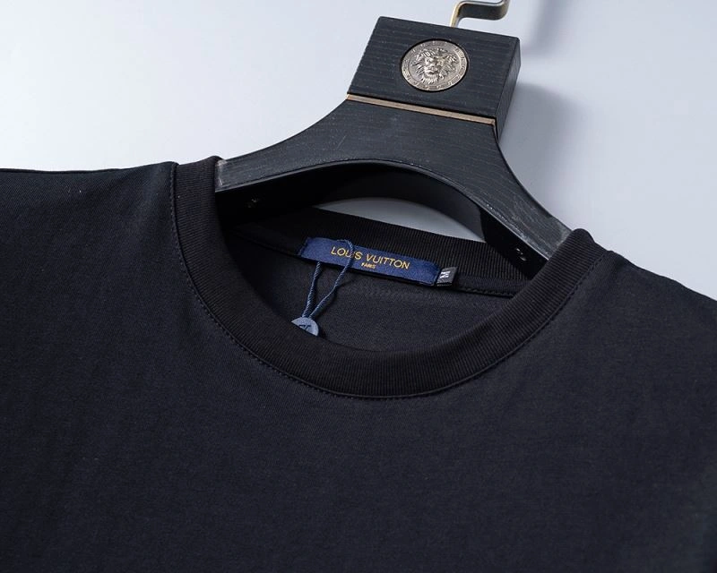 Packable Louis Vuitton T-Shirts 139261