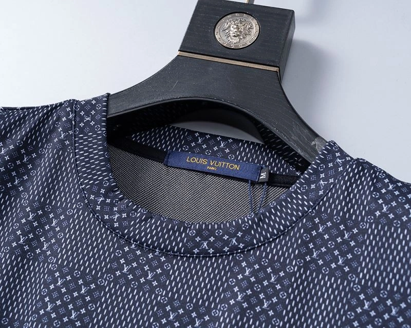 Louis Vuitton T-Shirts Stylish 139245