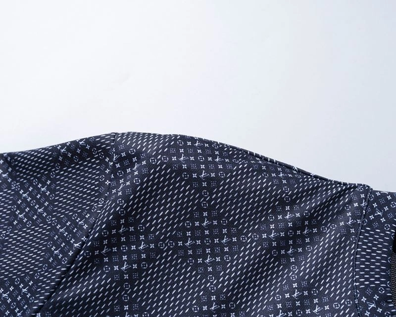 Louis Vuitton T-Shirts Stylish 139245