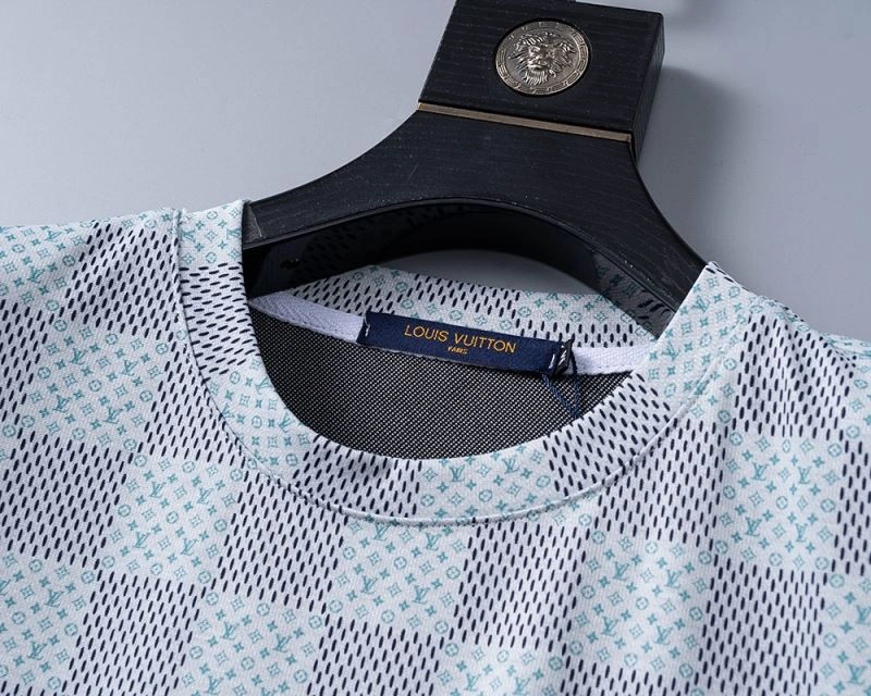 Louis Vuitton T-Shirts Stylish 139245